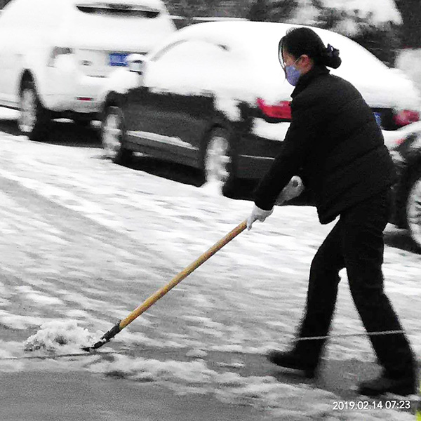 突降暴雪，看索克千人“大军”如何打响清雪保卫战！